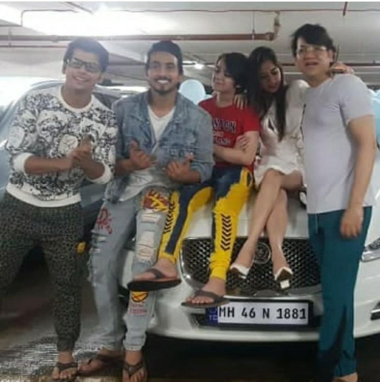 Jannat Zubair New Jaguar | Car Drive With Faisu All Images and Videos