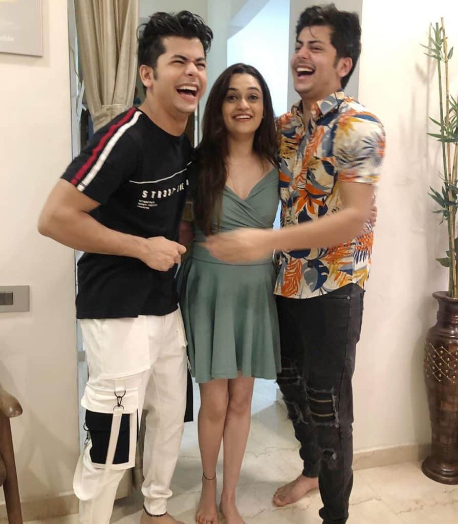 Siddharth Nigam & Abhishek Nigam Birthday 2020 - All Images » Telly Flight