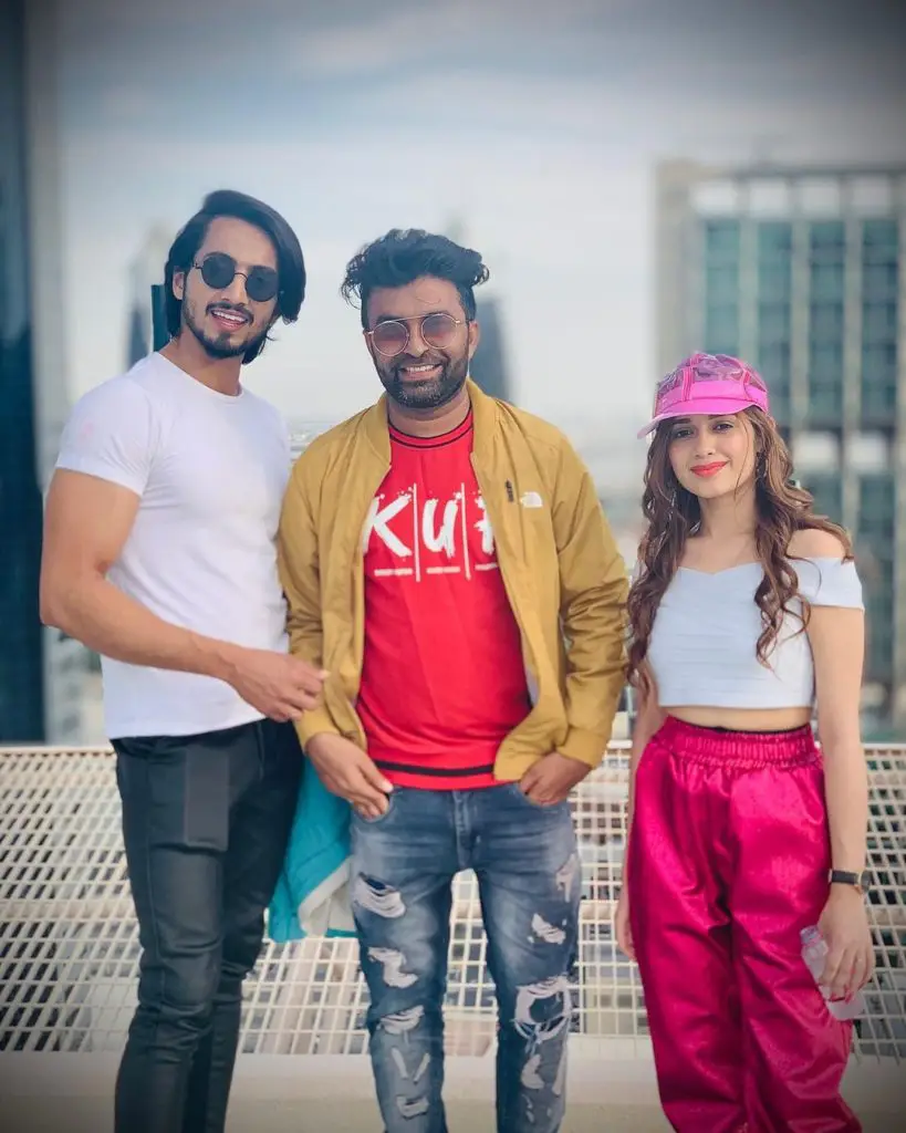 Carrom ki Rani Song, Faisu New Song, Jannat Zubair New Song, Carrom ki Rani Release Date, Carrom ki Rani Singer, Saregama Music, Faisu Jannat Photos, Faisu Songs, Jannat Songs, Faisu in Dubai, Ramji Gulati, Jannat Zubair In Dubai, Carrom ki Rani Faisu, Fainat New Song, Carrom ki Rani Song Jannat, Faisu Lifestyle, Faisu Biography, Jannat Lifestyle, Jannat Zubair Biography, Carrom ki Rani Release Date, Carrom ki Rani Cast, Carrom ki Rani full song, Carrom ki Rani Song, Marda Sara India Song faisu, Marda Sara India Song jannat zubair, mr faisu hd photos, jannat zubair hd photos