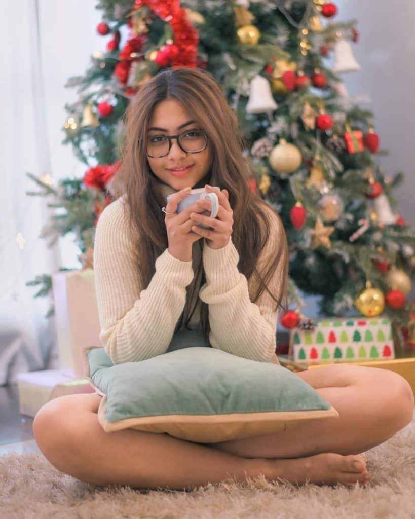 reem sameer, reem sameer, reem sameer Christmas 2020, reem sameer christmas photo, reem sameer new song, reem sameer merry christmas, reem sameer hot photos, reem sameer hot images, reem sameer instagram, reem sameer biography, reem sameer lifestyle, reem sameer new pic, reem sameer diwali, reem sameer family, reem sameer hd photos