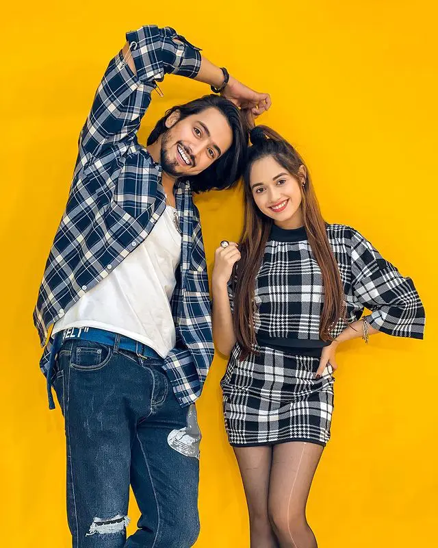 Carrom ki Rani Song, Faisu New Song, Jannat Zubair New Song, Carrom ki Rani Release Date, Carrom ki Rani Singer, Saregama Music, Faisu Jannat Photos, Faisu Songs, Jannat Songs, Faisu in Dubai, Ramji Gulati, Jannat Zubair In Dubai, Carrom ki Rani Faisu, Fainat New Song, Carrom ki Rani Song Jannat, Faisu Lifestyle, Faisu Biography, Jannat Lifestyle, Jannat Zubair Biography, Carrom ki Rani Release Date, Carrom ki Rani Cast, Carrom ki Rani full song, Carrom ki Rani Song, Marda Sara India Song faisu, Marda Sara India Song jannat zubair, mr faisu hd photos, jannat zubair hd photos