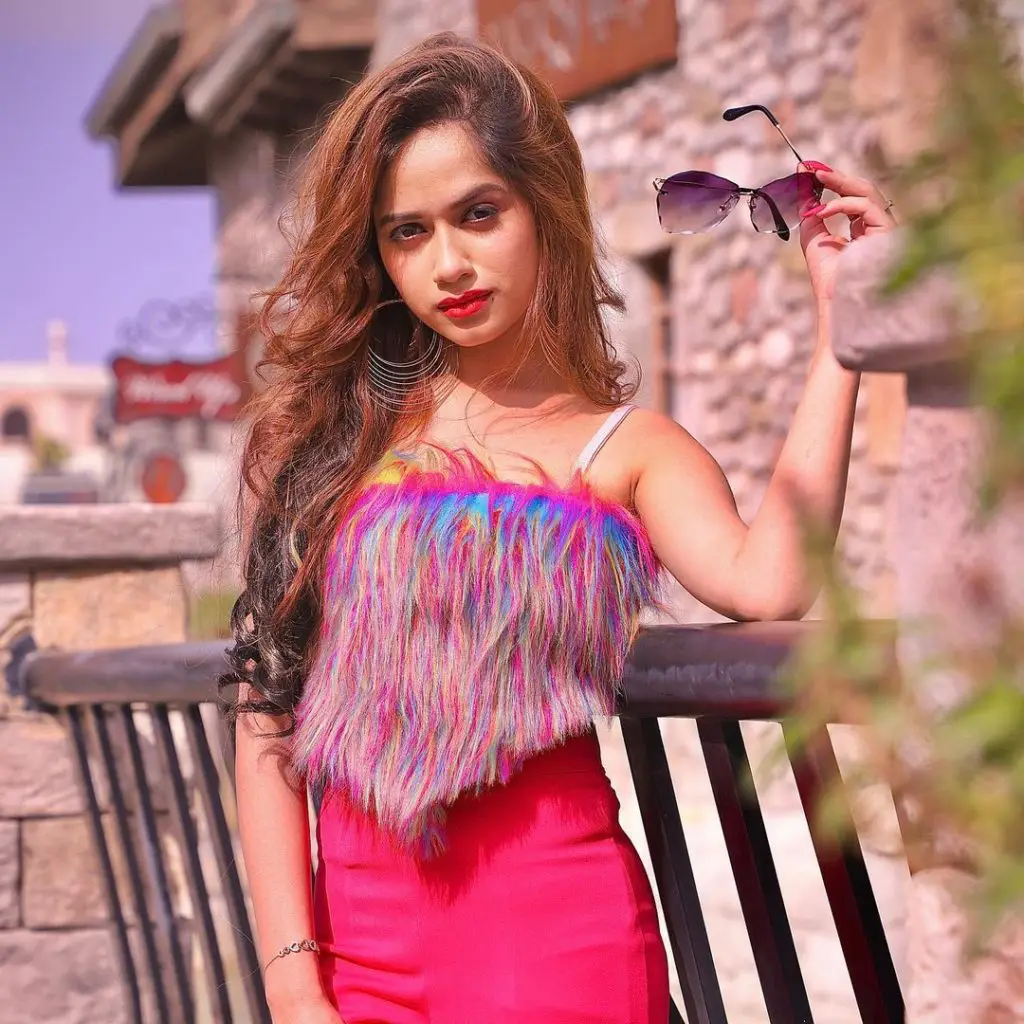 JANNAT ZUBAIR, CARROM KI RANI