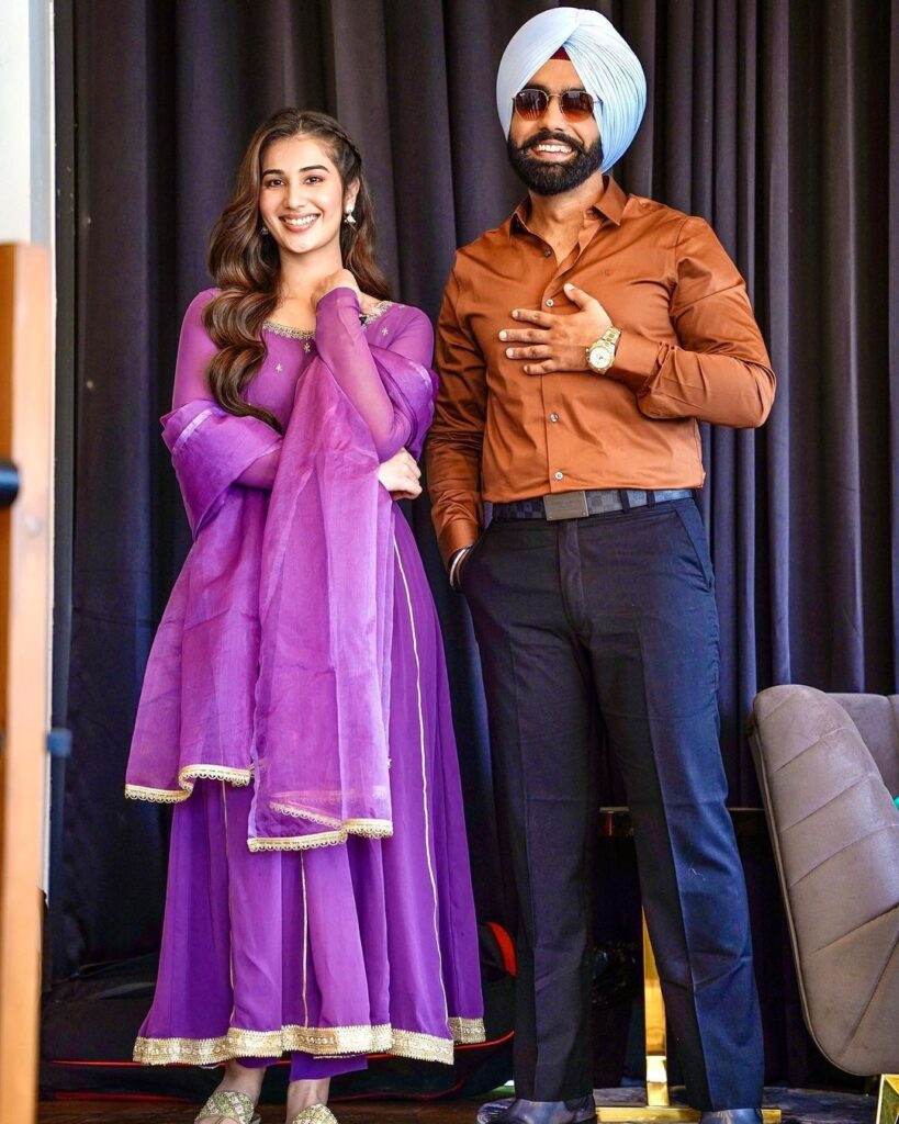 Pari Pandher and Ammy Virk, Akhian Nimanian,