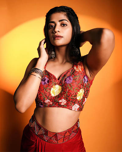 Abhignya Vuthaluru, Miss Perfect actress, Miss Perfect cast,